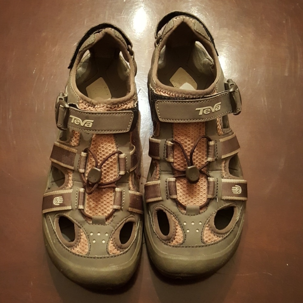 Teva Omnium sandals